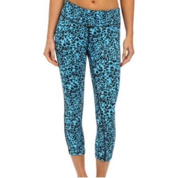 Nike Dri Fit Blue Leopard Print Running Leggings Size Medium - Picture 2 of 11